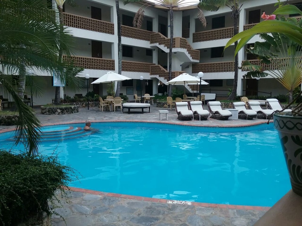 Acuarium Suite Resort 27/42
