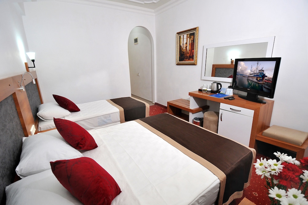 Ramira Beach Hotel 16/37