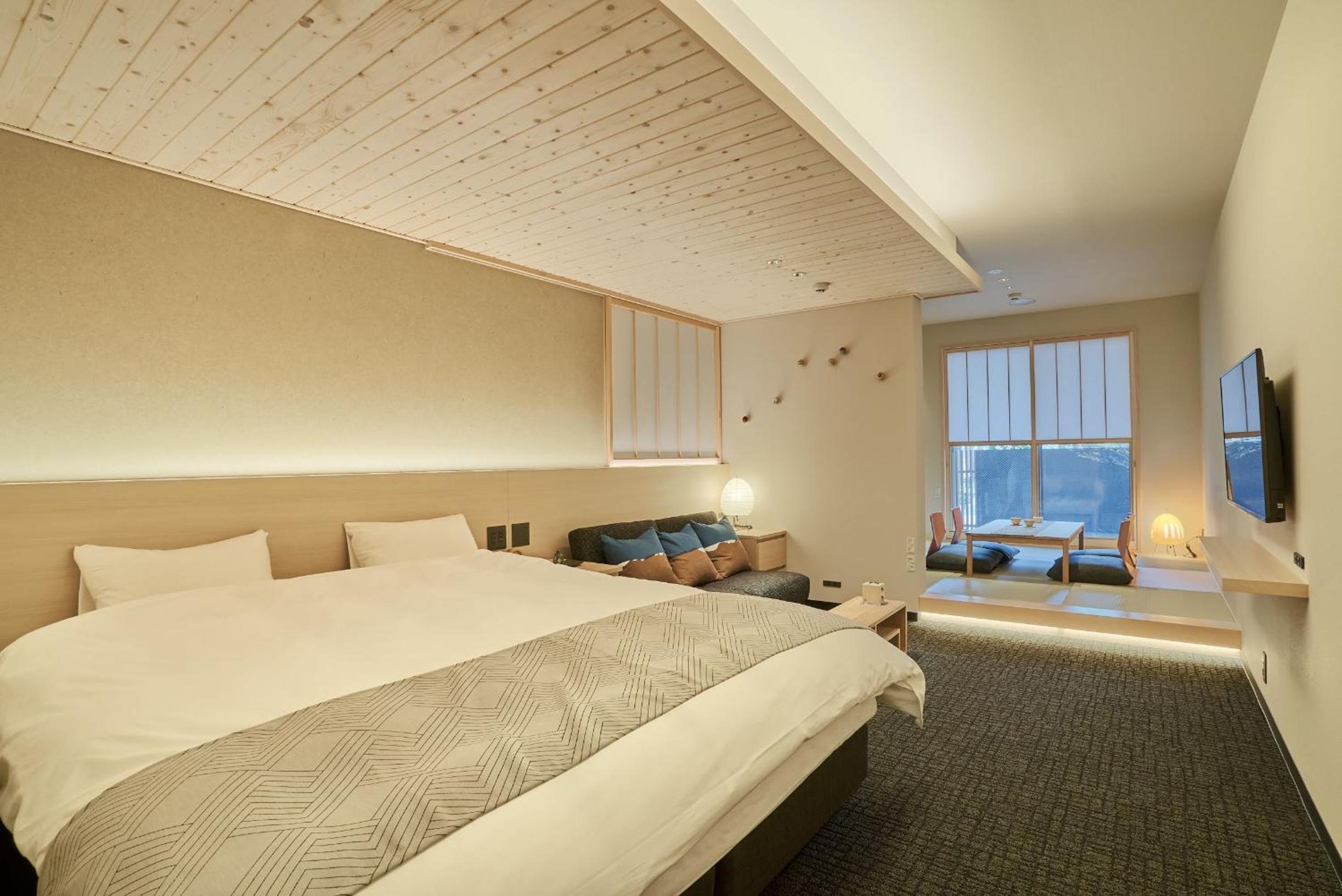 Deluxe, Suite, King Bed