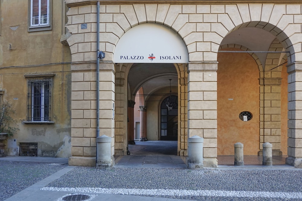 Casa Isolani Santo Stefano 7/48