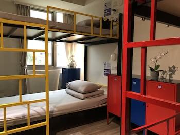 MIXED DORM
