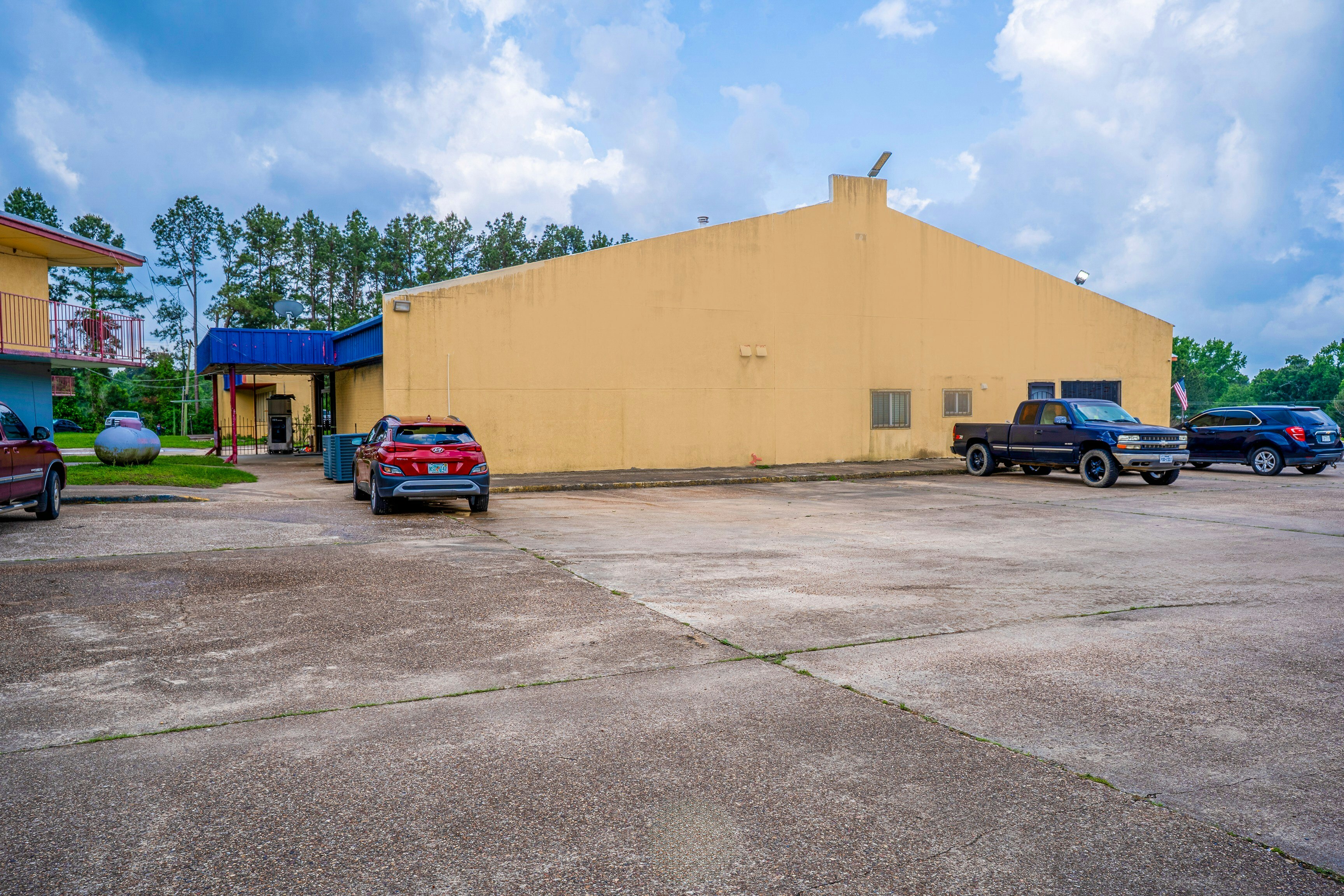 Economy Inn Livingston By OYO TX US 59 30/38