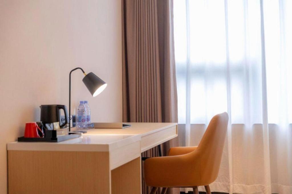Vienna International Hotel Huangpu Develpoment Zone Branch 47/71
