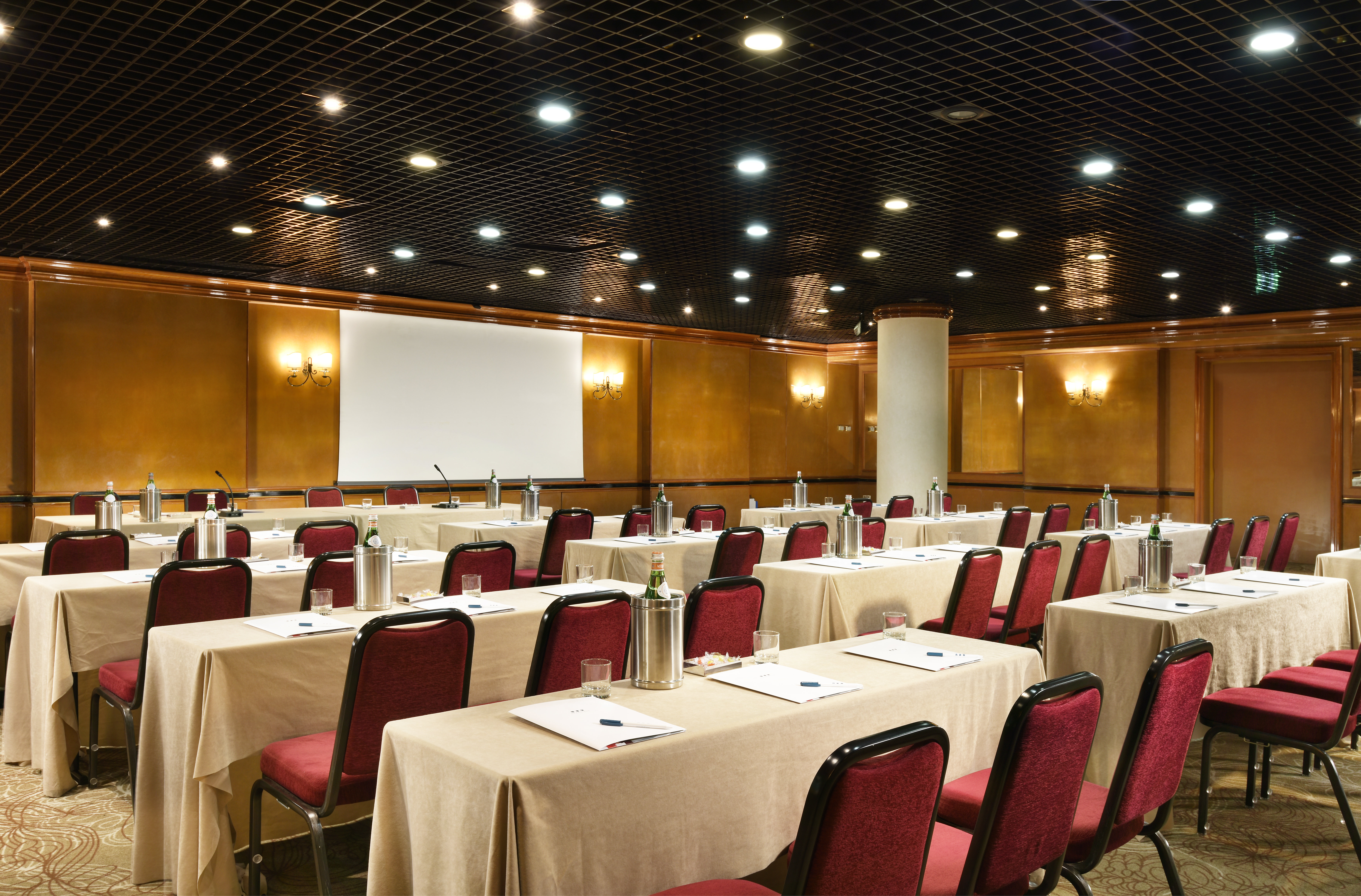 Unahotels Scandinavia Milan 57/65