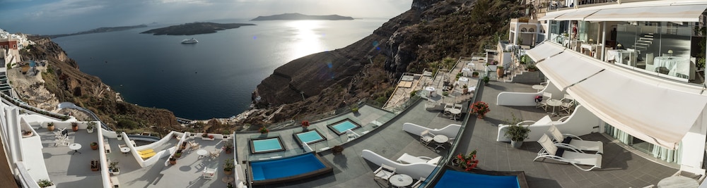 Kratiras View Luxury Suites 42/50