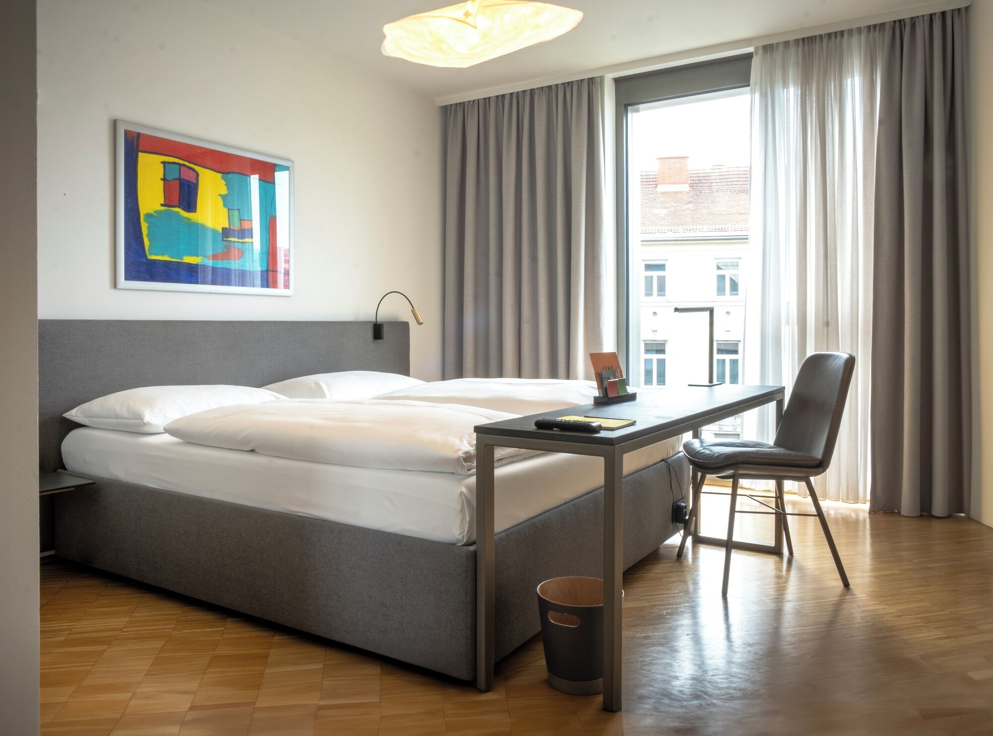 STANDARD, DOUBLE BED