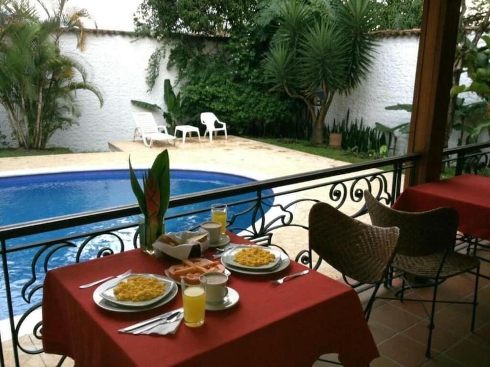 PORTALES DEL CAMPESTRE 27/40