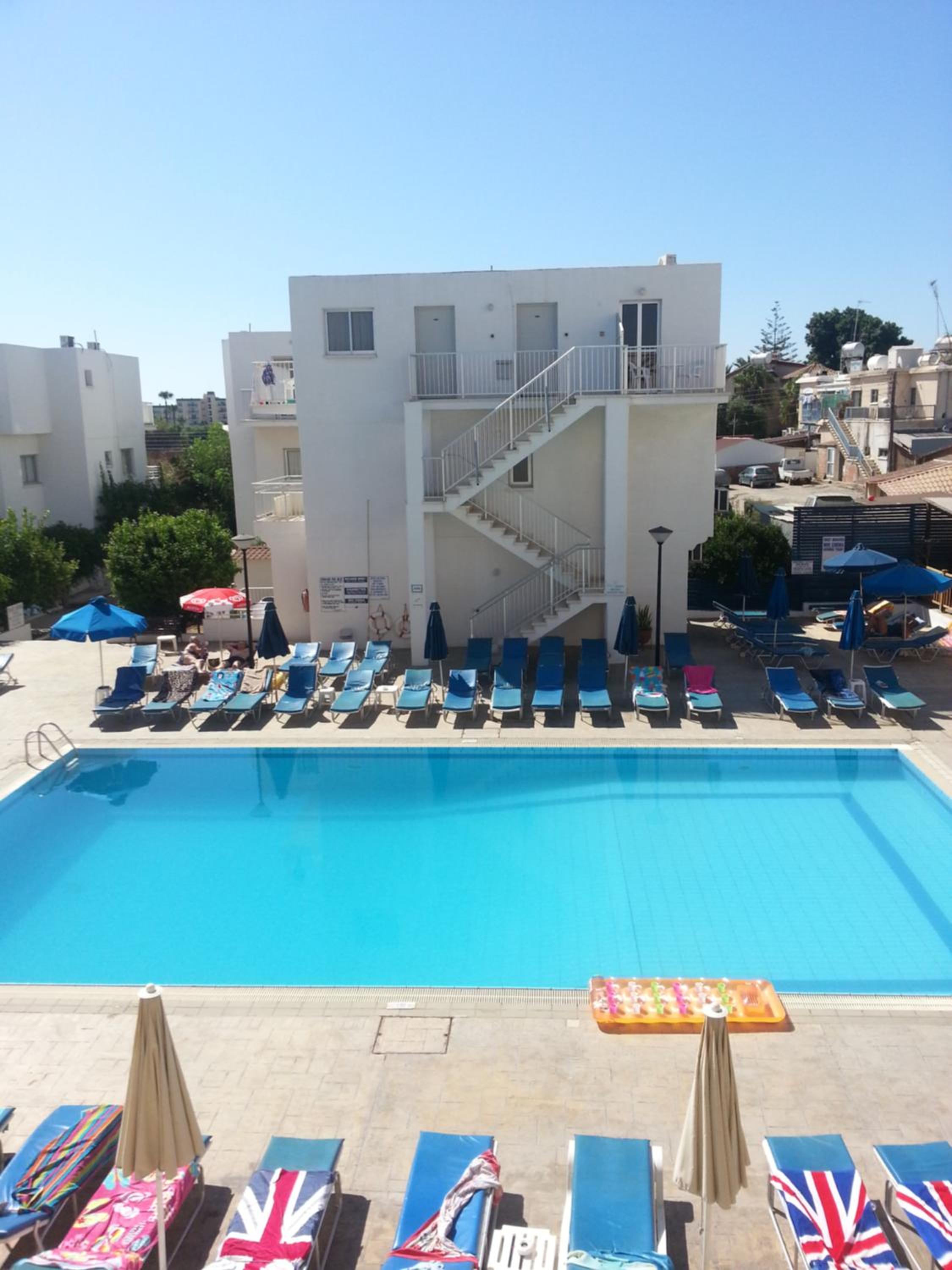 Sweet Memories Hotel Apartments 43/50