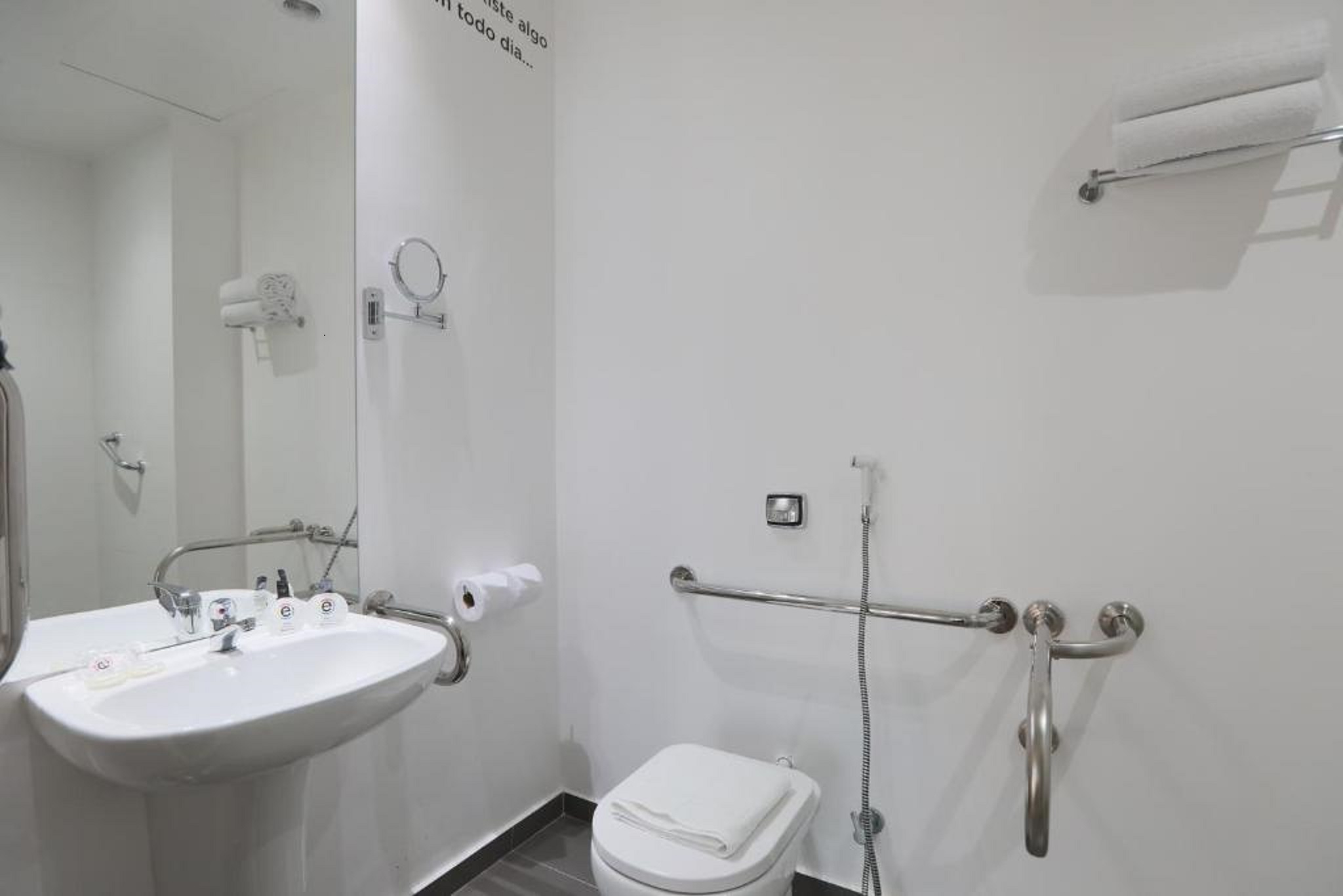 URBAN by UNU Osasco Hotel 32/36