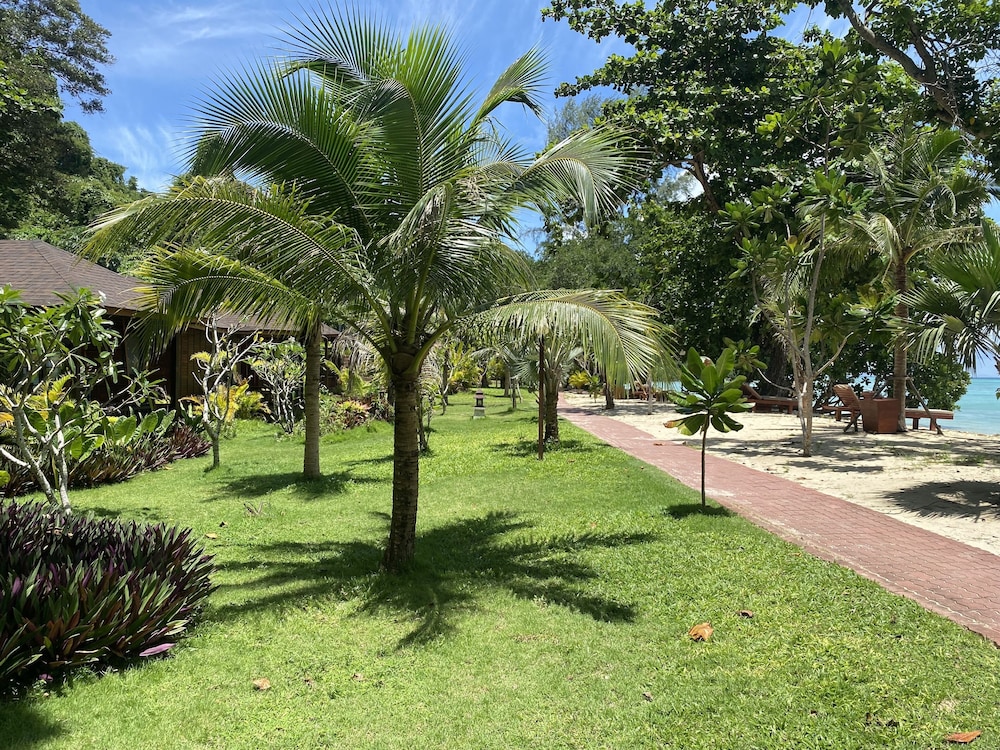 Mali Resort Koh Kradan 42/50