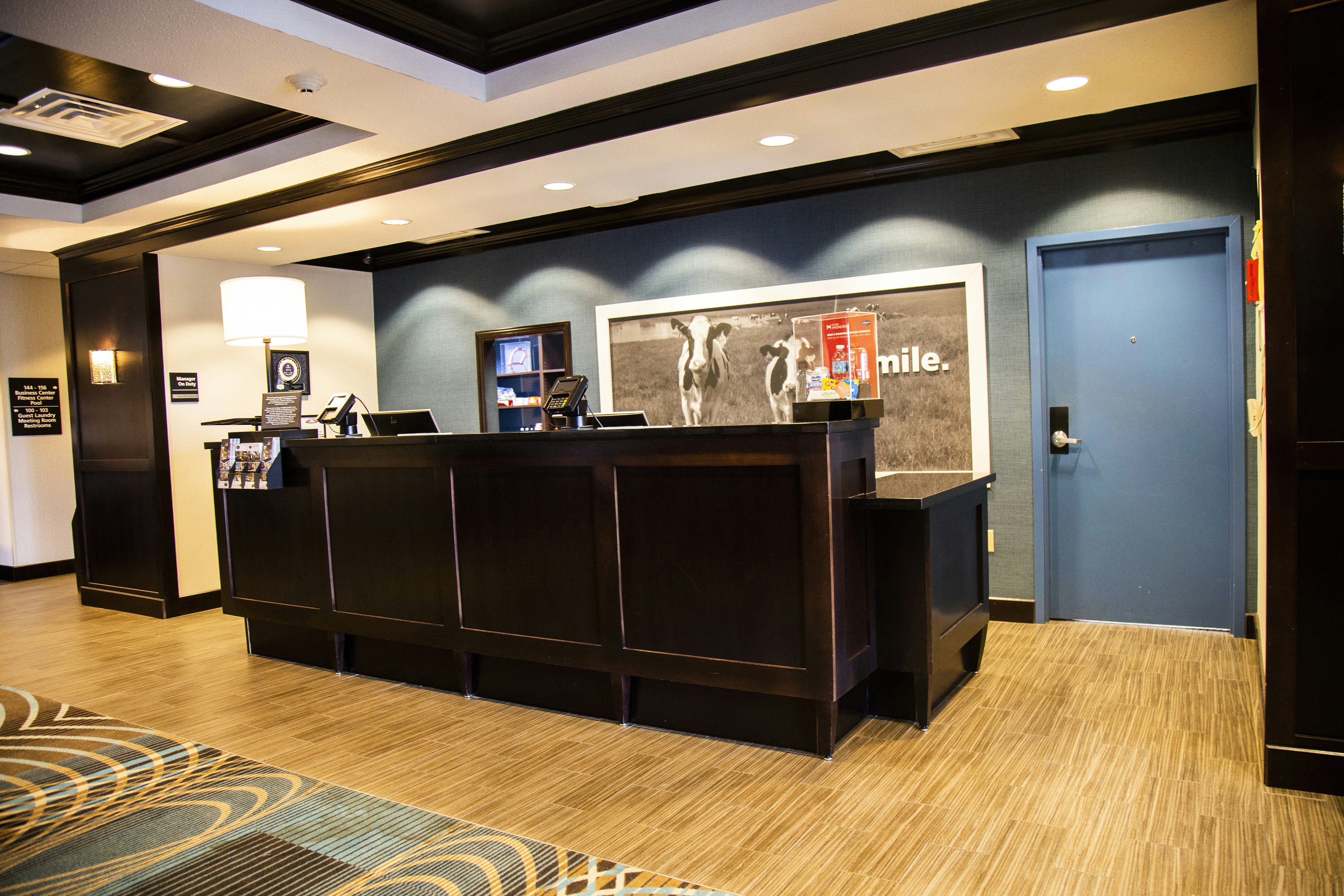 Hampton Inn and Suites Sharon 5/62