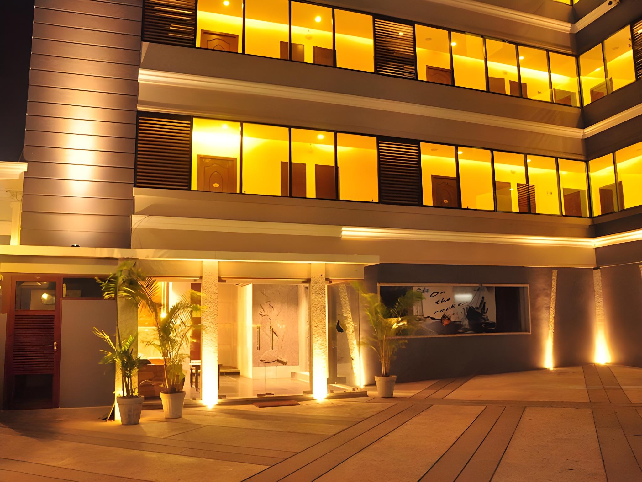RKN Hotel 3/31