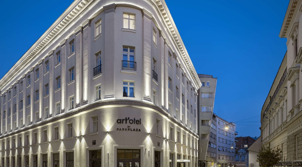 art'otel Zagreb Powered by Radisson Hotels 60/68