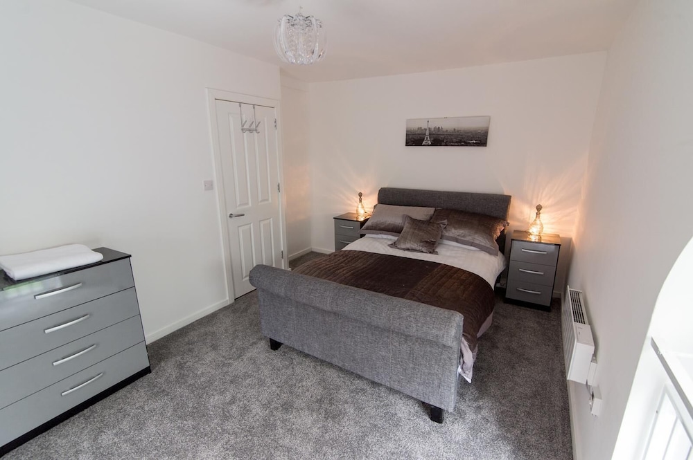 Live In Leeds Nazarene Apartments 3/48