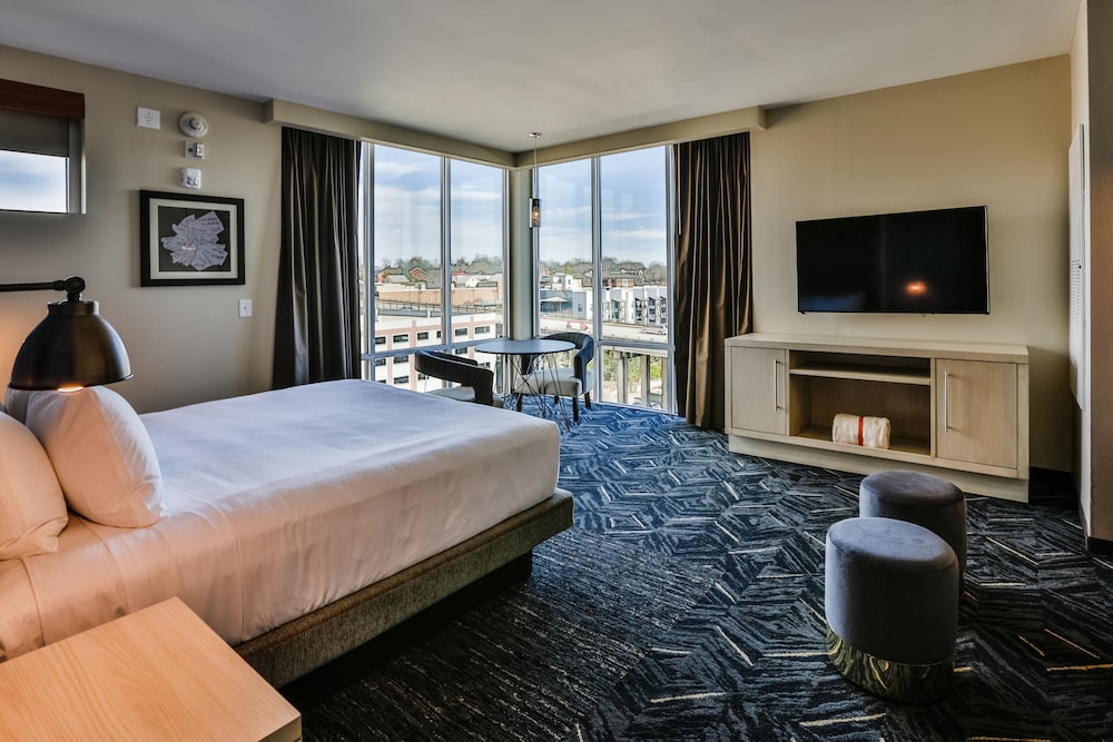 Hyatt Place Greenville/Downtown 23/64