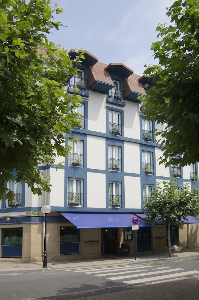 Jauregui Hotel 7/64