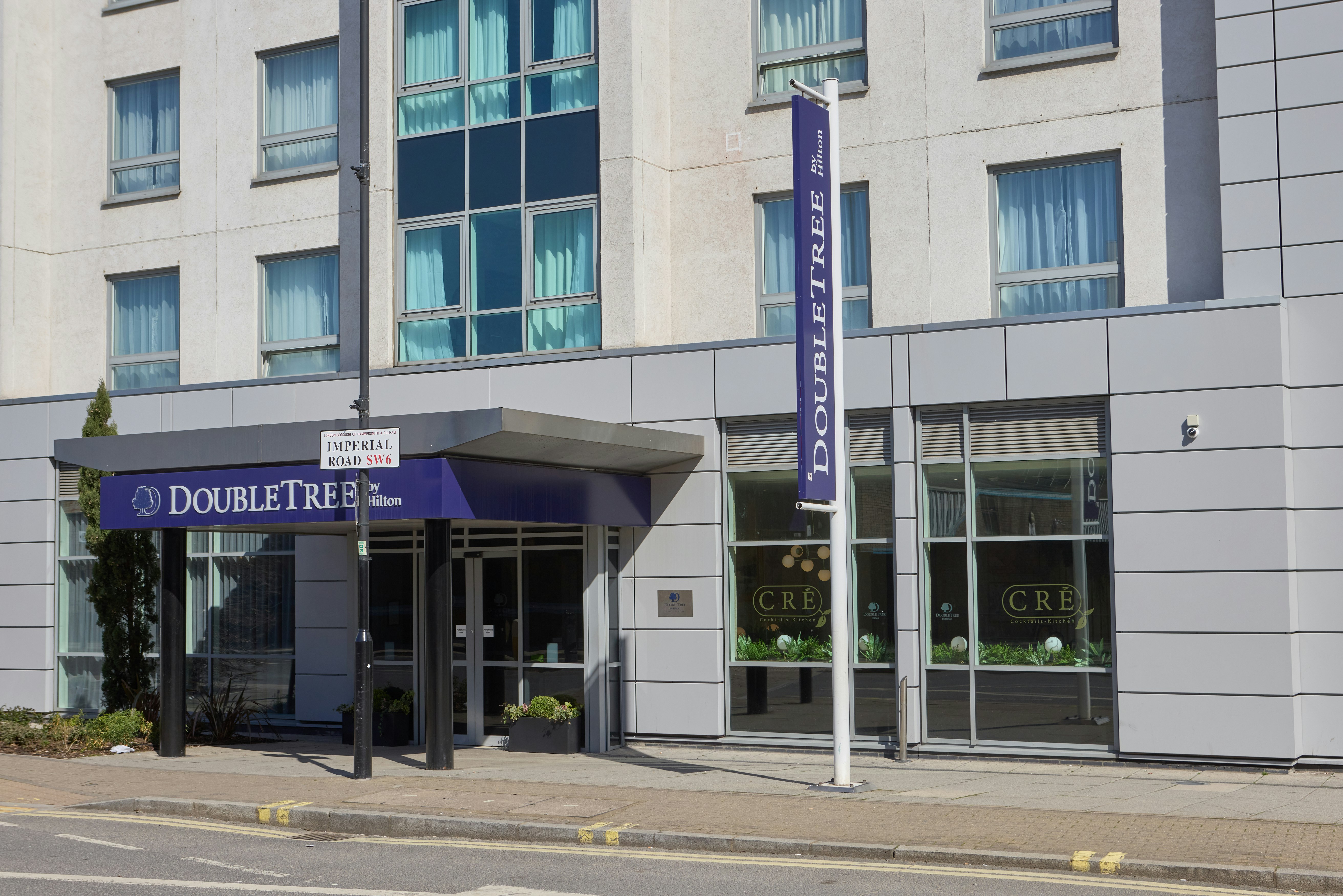 DOUBLETREE BY HILTON LONDON CHELSEA in LONDON