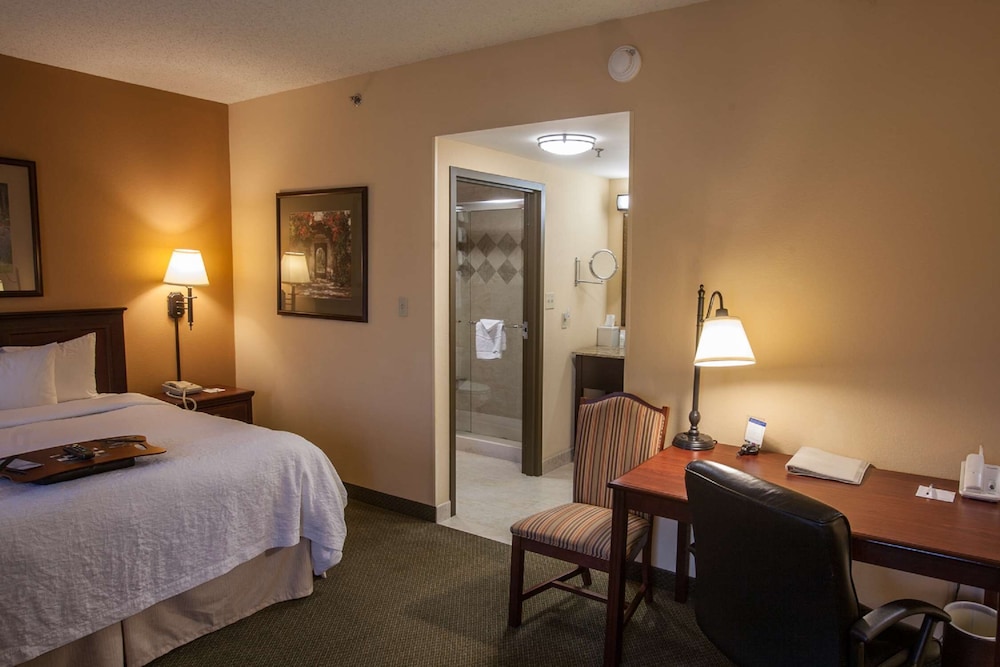 Hampton Inn Suites Stillwater 11/50