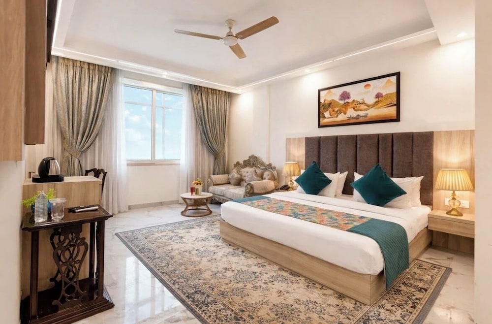 Hotel Vishal Residency(Mahipalpur) 32/64