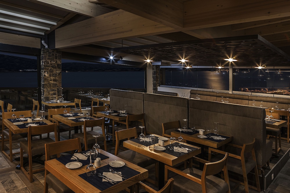 Elounda Orama Boutique Hotel by GHH 38/50