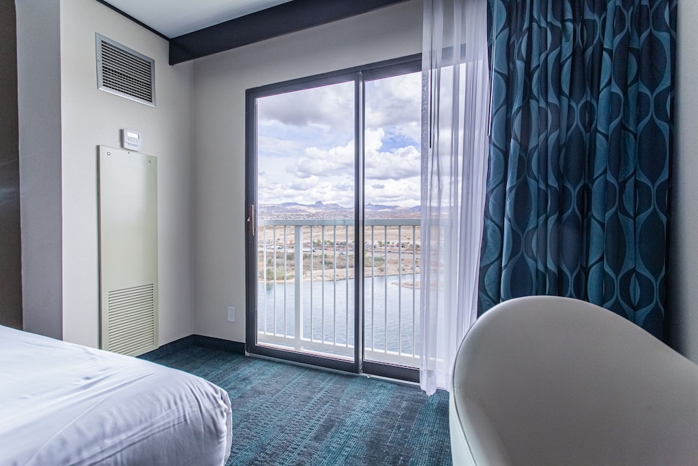 Don Laughlin's Riverside Resort Hotel & Casino 13/43