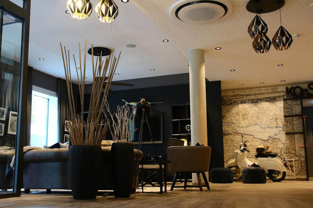HARBR. hotel Konstanz 54/66