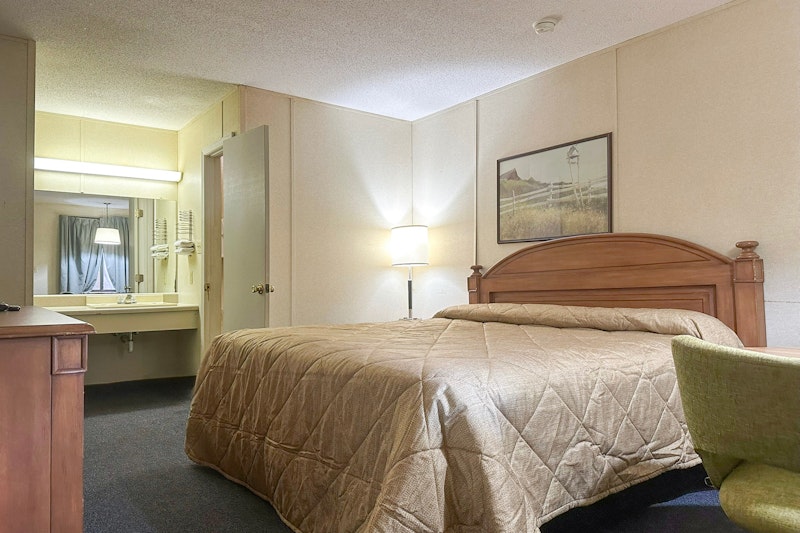 Louisville Inn by OYO Louisville GA US 1 20/42