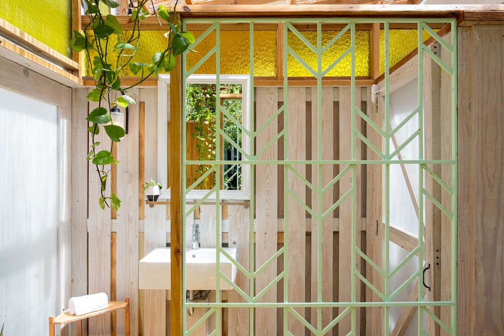 Dreamcatcher Guest House 2/50