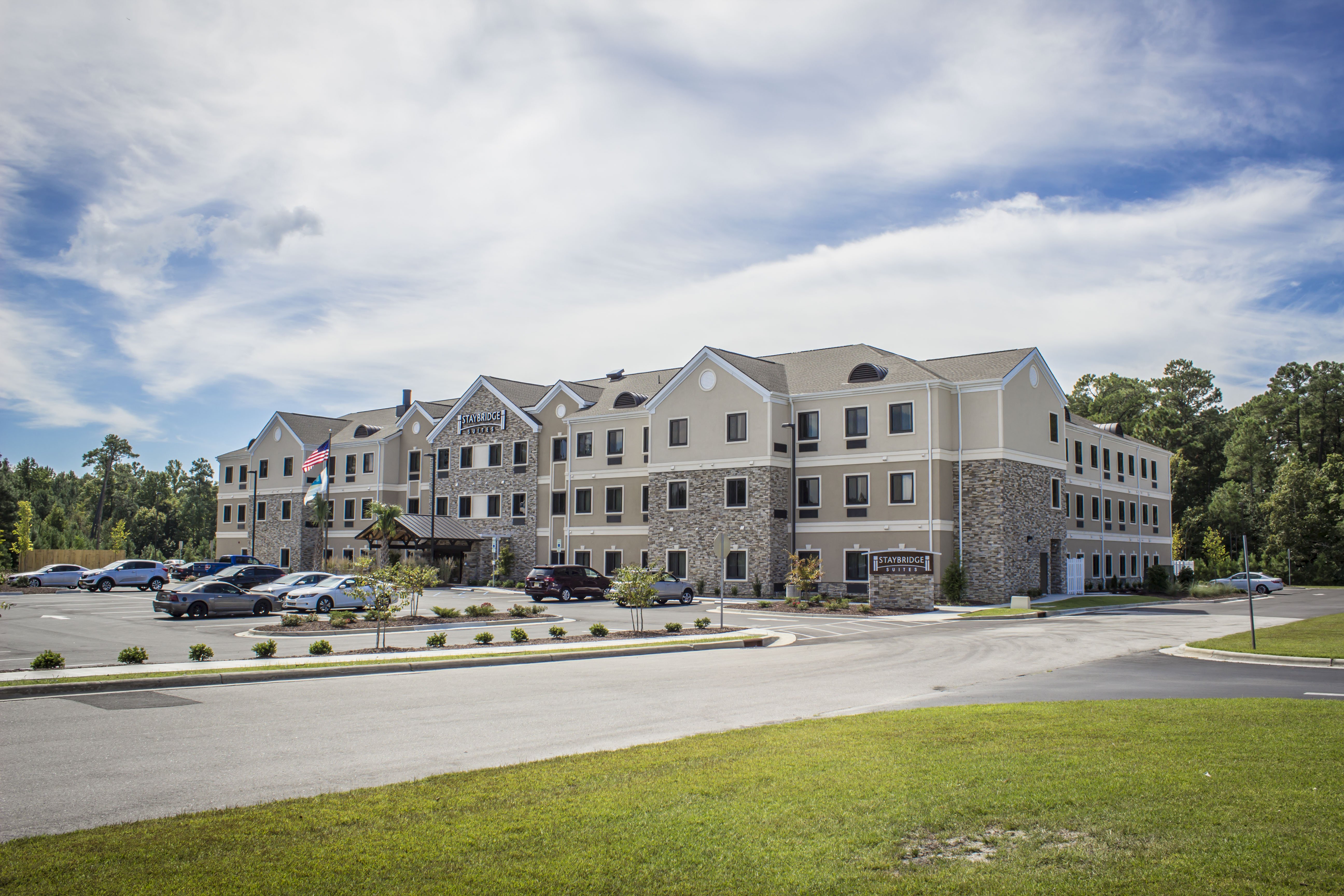 Staybridge Suites Jacksonville Camp Lejeune Area 6/28