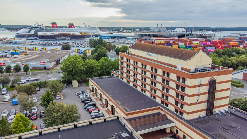 Novotel Southampton 2/68