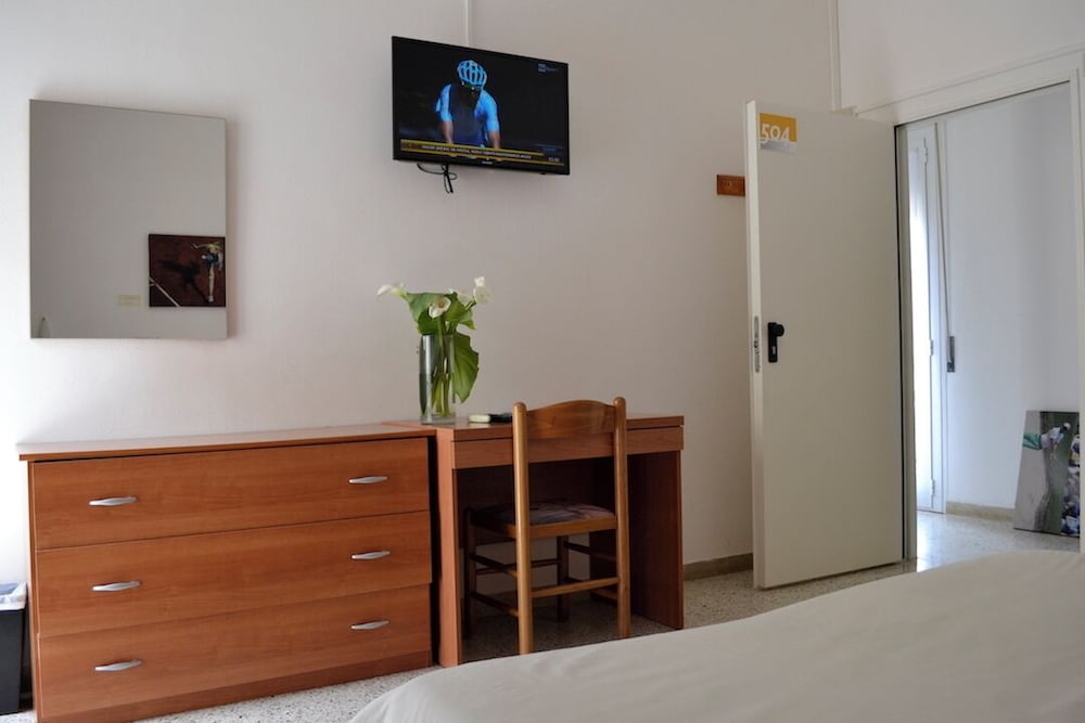 SPORTUR CLUB HOTEL 8/72