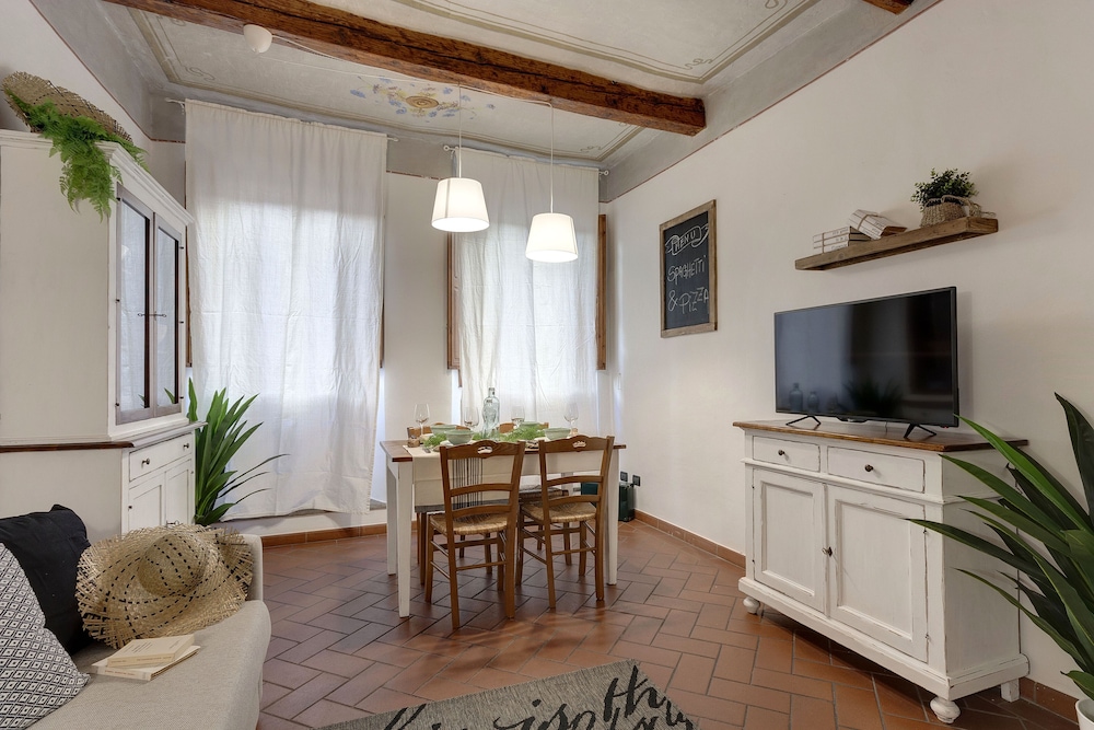 Mamo Florence - Ghibellina Apartment 10/15