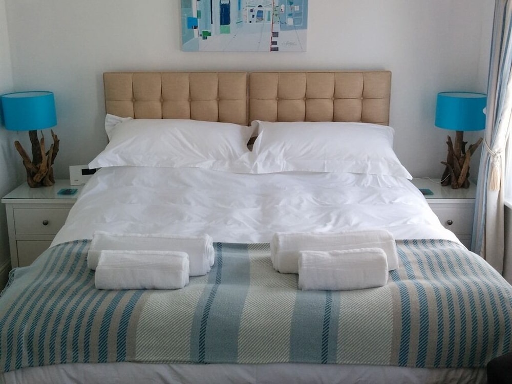 Tregony Guest House 24/52