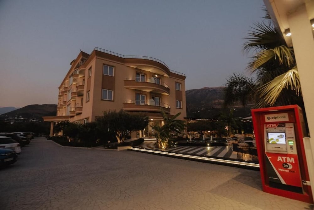 Hotel Sole Luna 62/72