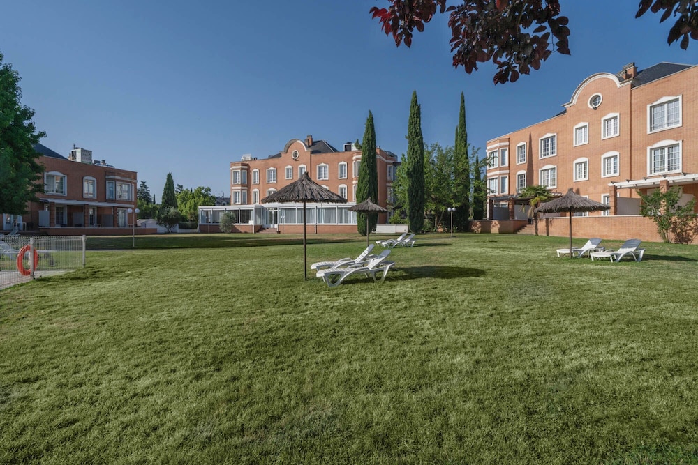 Exe Zarzuela Park 64/66