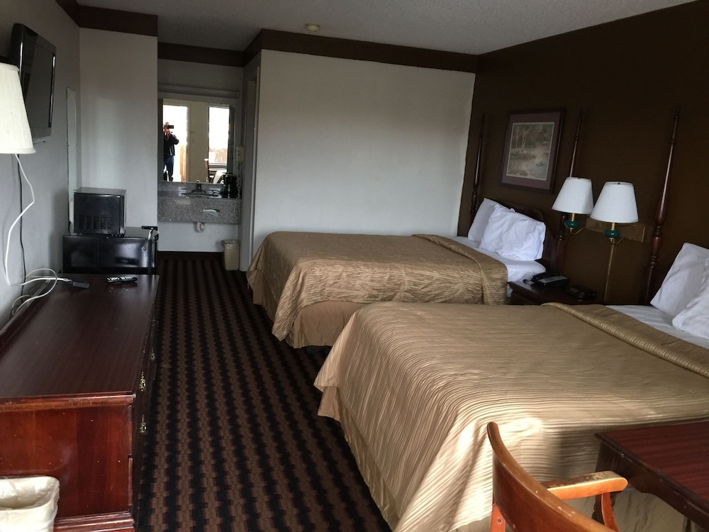 Econo Lodge Athens I-65 29/49