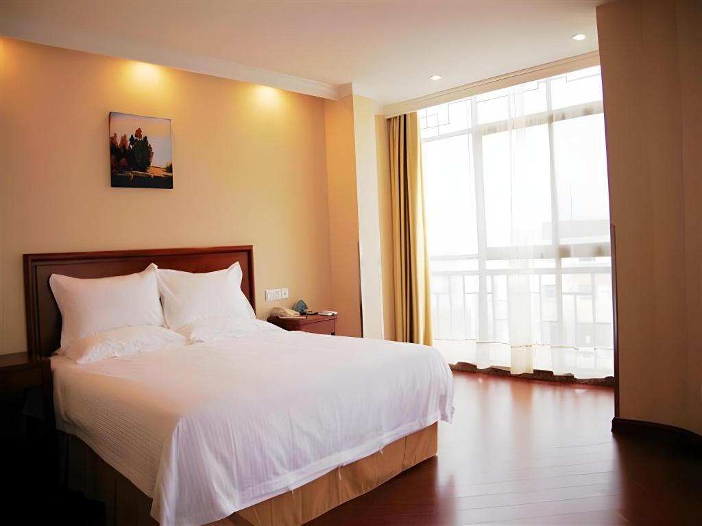 GreenTree Inn Chizhou Jiuhua Mountain Scenic Spot Business Hotel 15/31