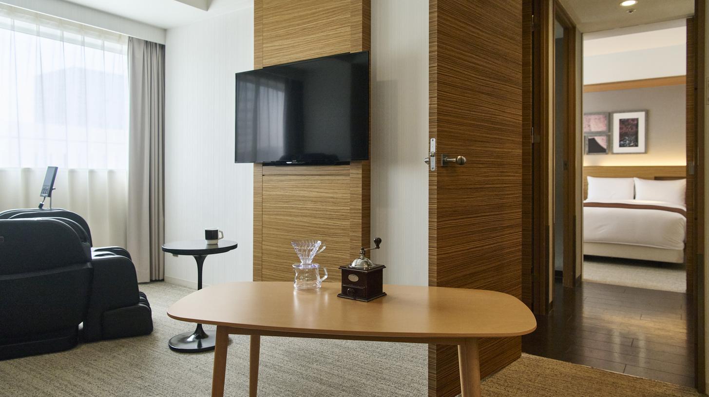 Cross, Suite, Twin Beds, Cross Floor