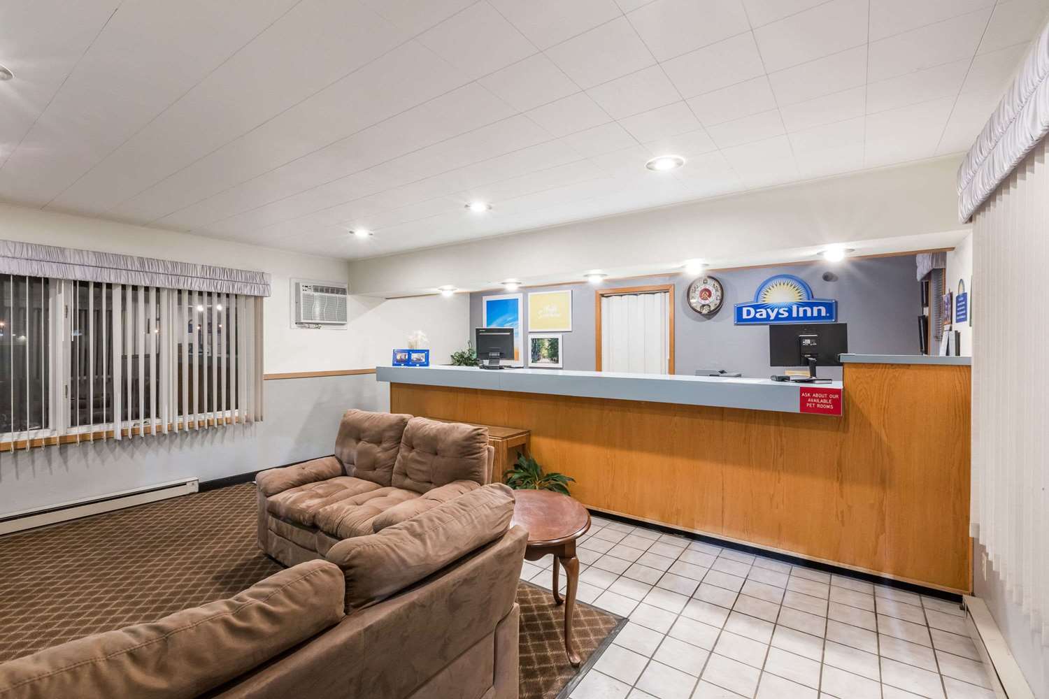 Days Inn by Wyndham Atlantic 2/17