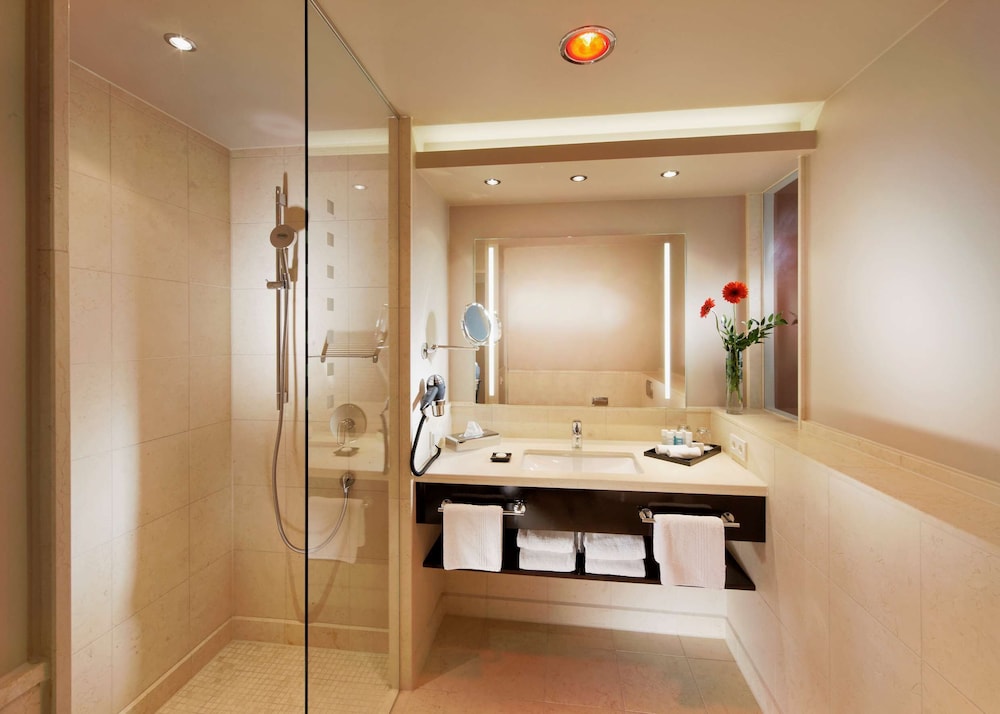 Parkhotel Stuttgart Messe-Airport, WorldHotels 15/71