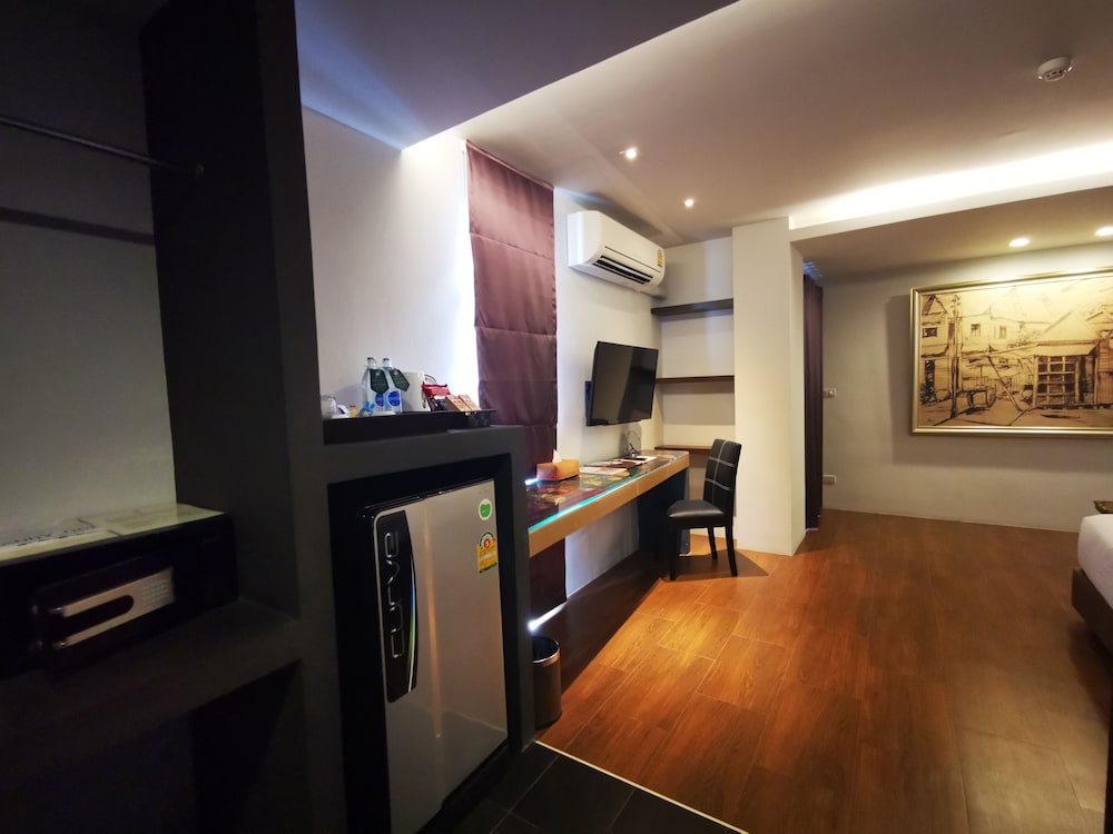Mandy Nok Hotel 32/46