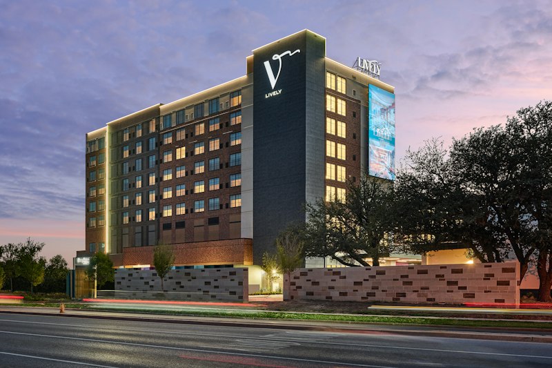 Lively Hotel on OAK Oklahoma City, Tapestry by Hilton 1/43