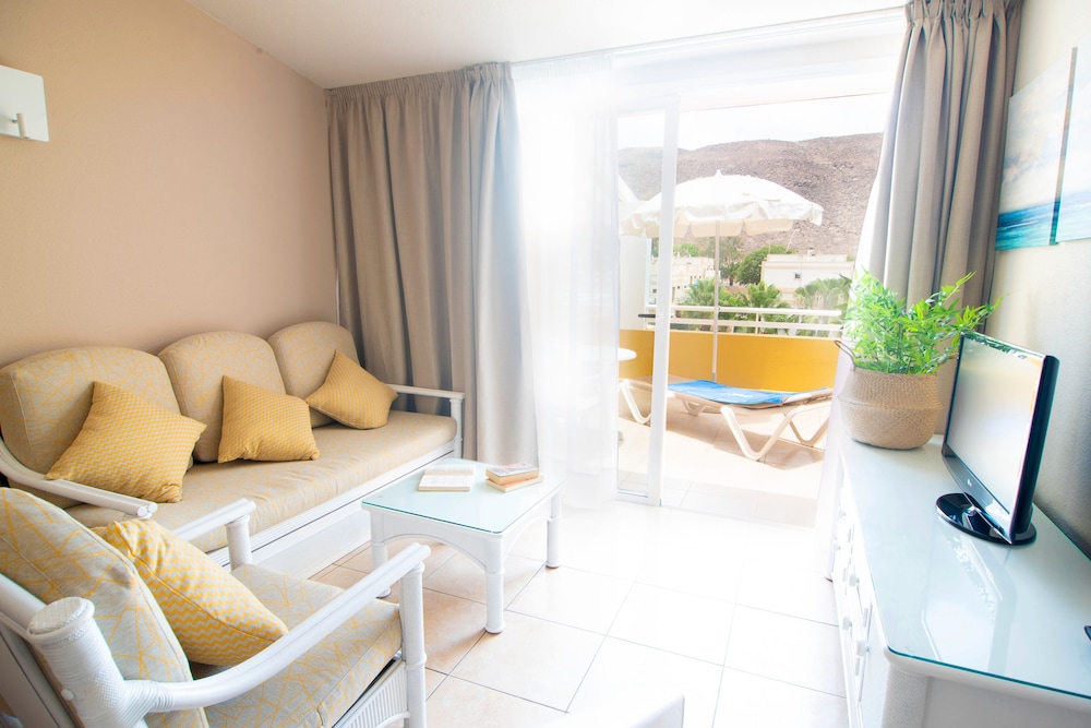 Apartamentos Punta Marina by LIVVO 19/46