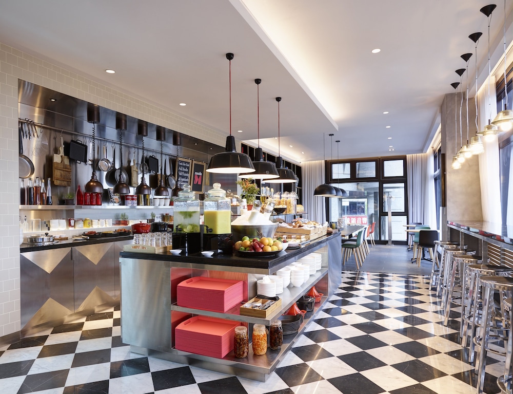 Citizenm Taipei North Gate 9/68