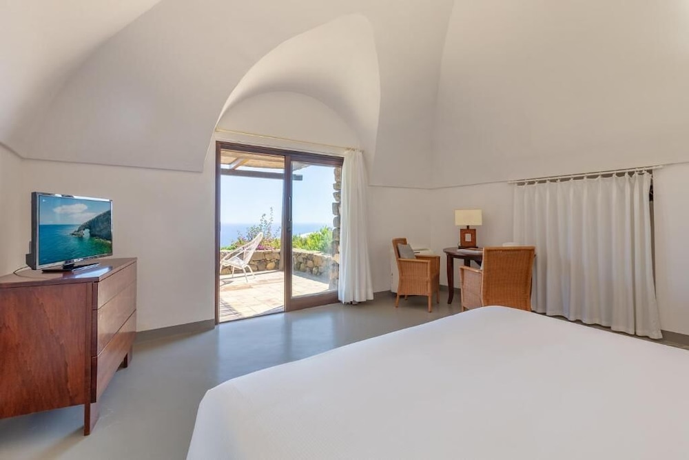 Pantelleria Dream Resort 12/49