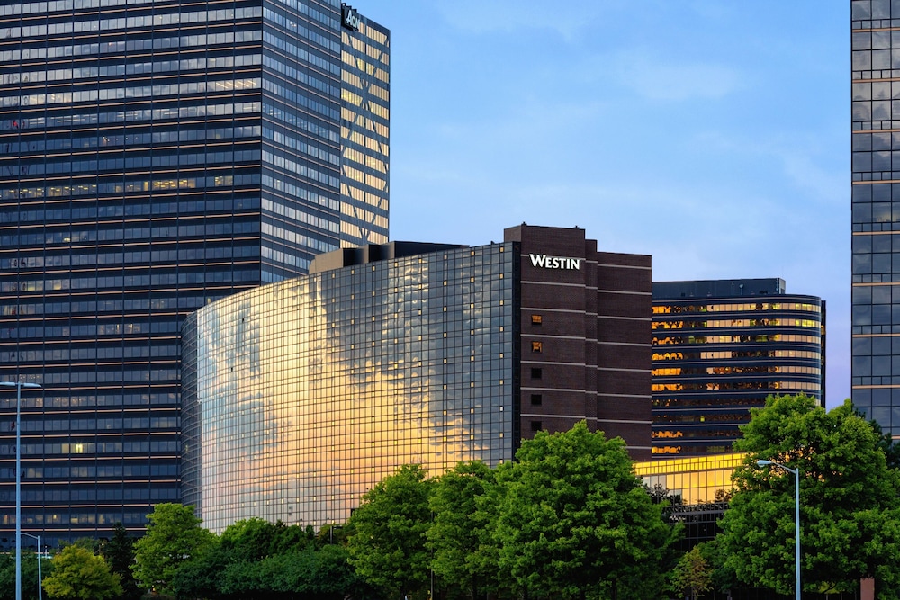 The Westin Southfield Detroit in DETROIT - MI