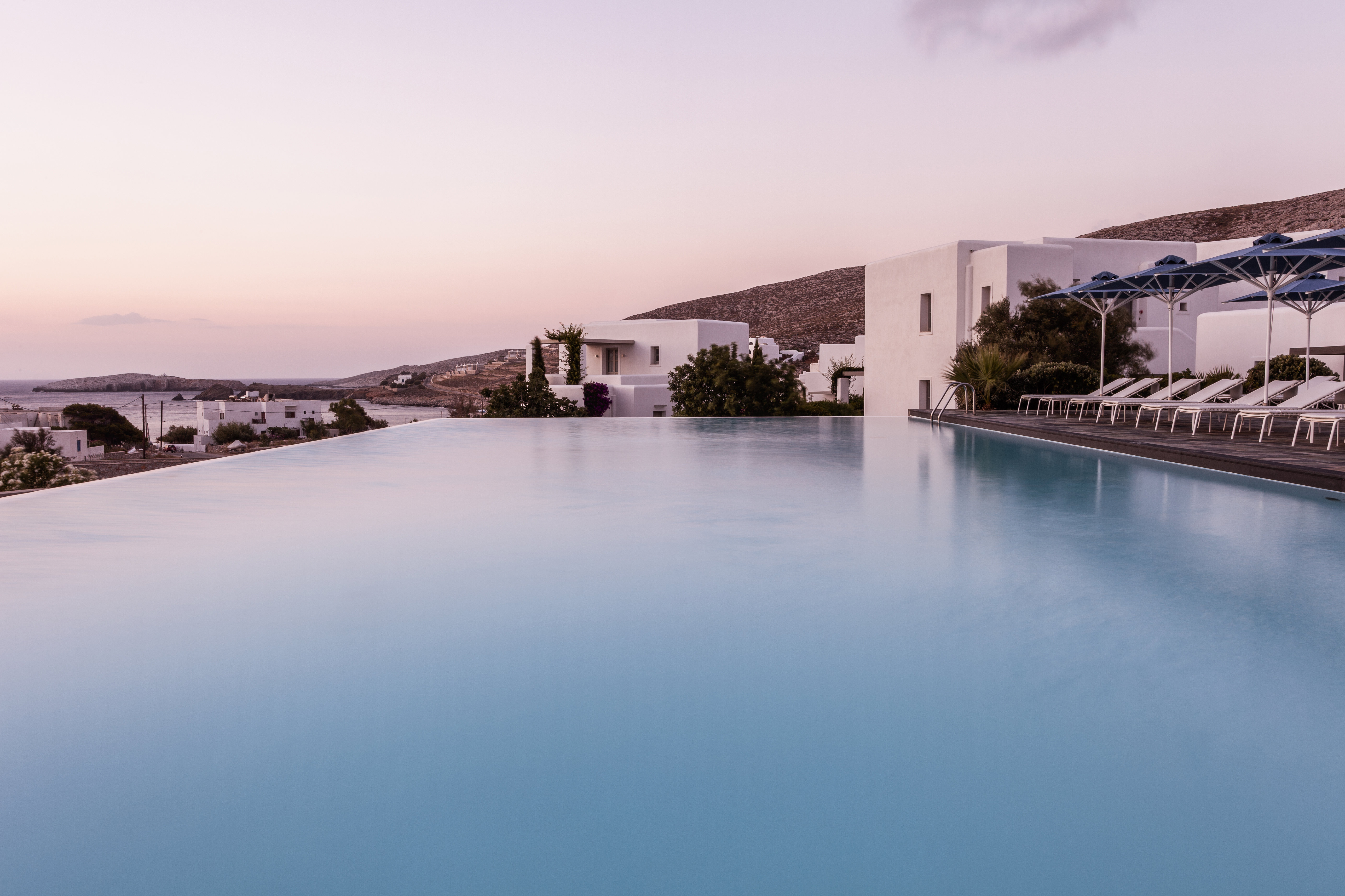 Anemi Hotel 22/25