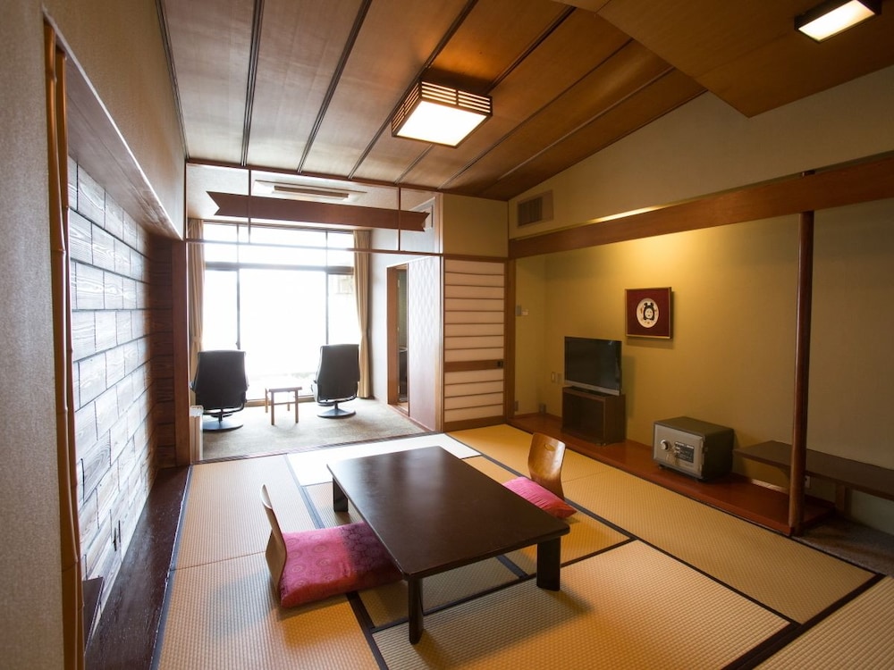 Atami Kinjokan 22/43