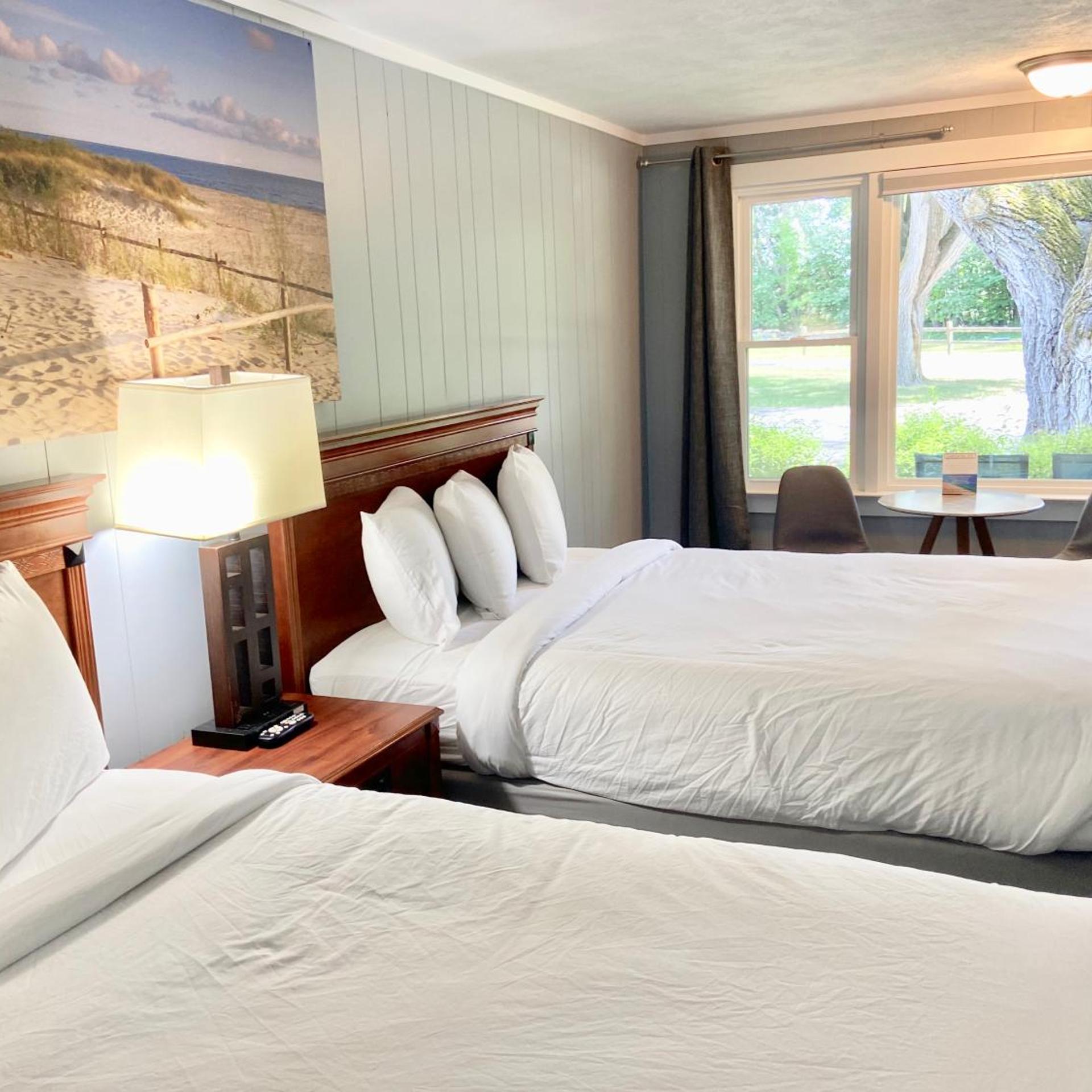 Elk Rapids Lakeshore Inn 12/42