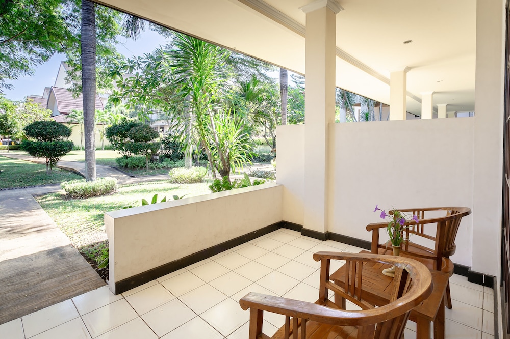 LOMBOK GARDEN HOTEL 25/70